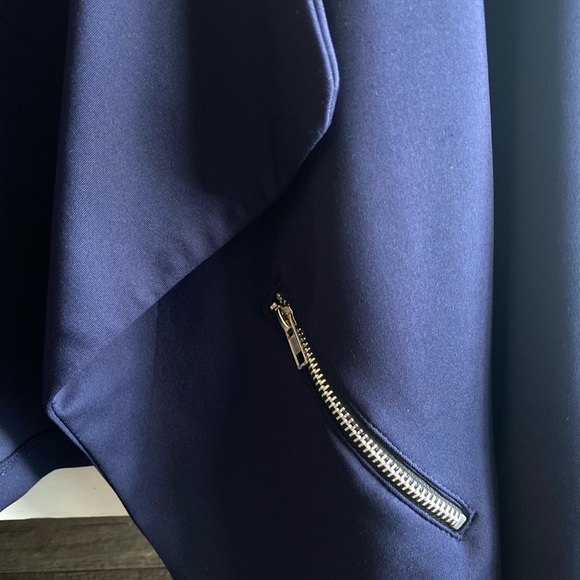 Navy Blazer - Picture 2 of 3